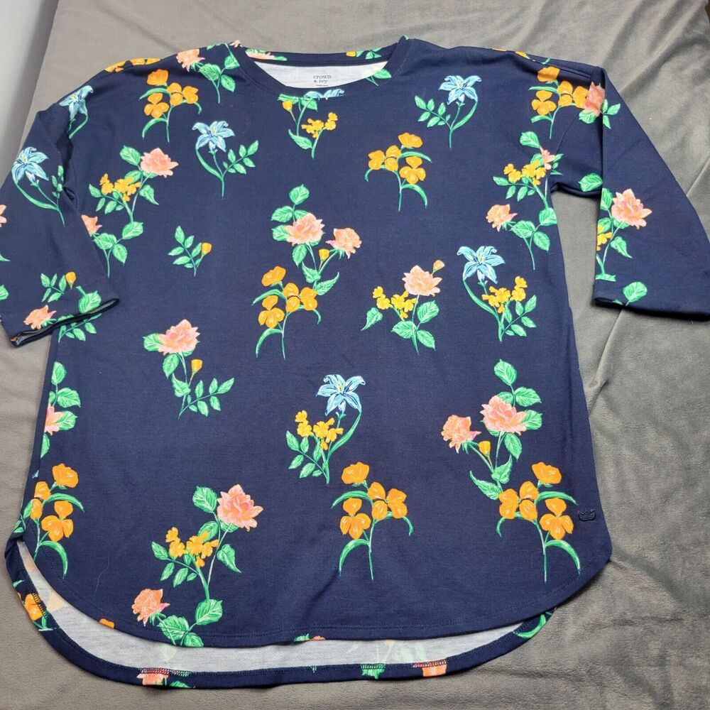 Crown & Ivy Womens‎ Floral 3/4 Sleeve Top M Polyester/Rayon Blend